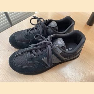 Men New Balance 574 Sneakers 9M